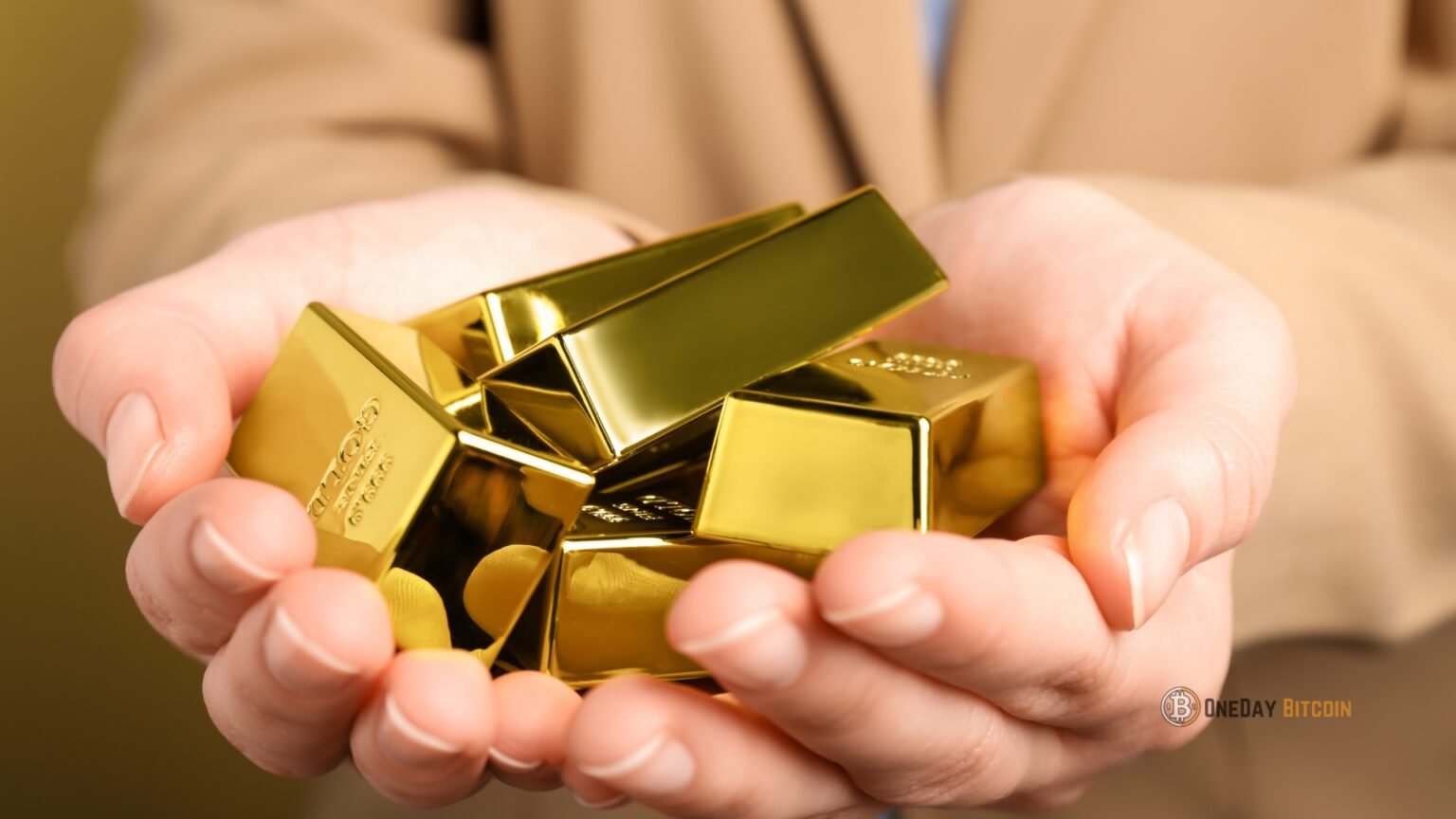 Bitcoin Gold Right? Trump Economic Policies Lift Stocks Bitcoin Gold Right