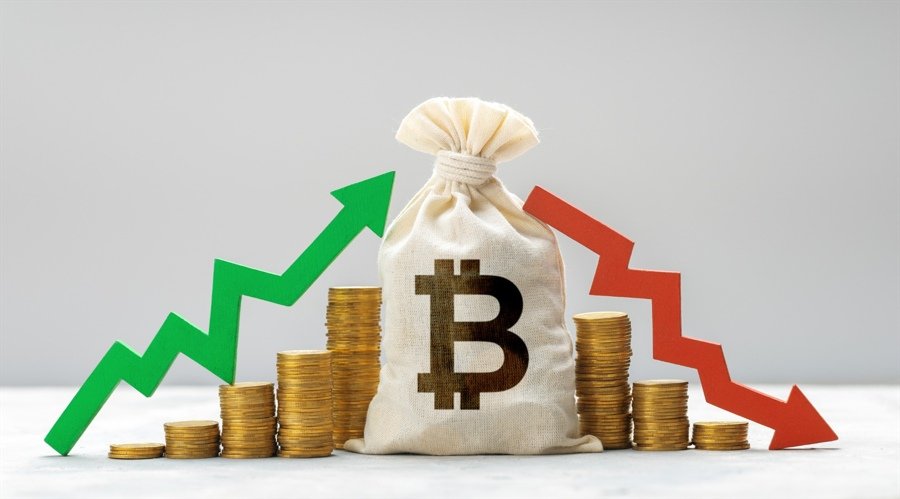 Bitcoin Price Predictions and Expert Analysis for 2025